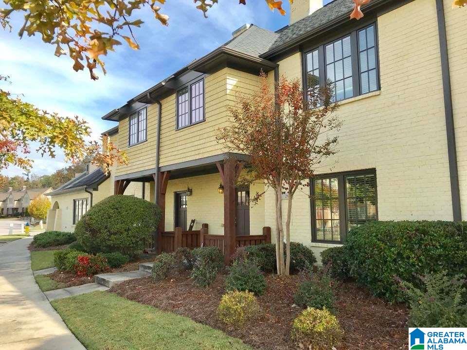 28 Portobello Road, Unit 8 Birmingham, AL 35242 - Photo 1 of 45
