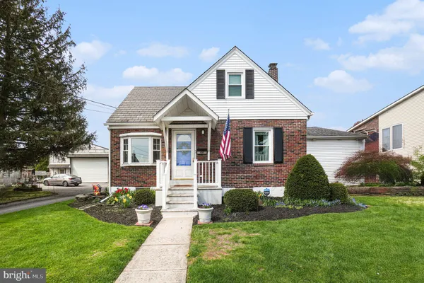 $450,000 | 930 4th Street, Whitehall, PA 18052