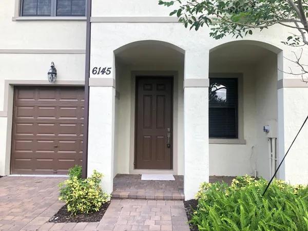 $2,720 | 6145 Bangalow Drive, Lake Worth, FL 33463