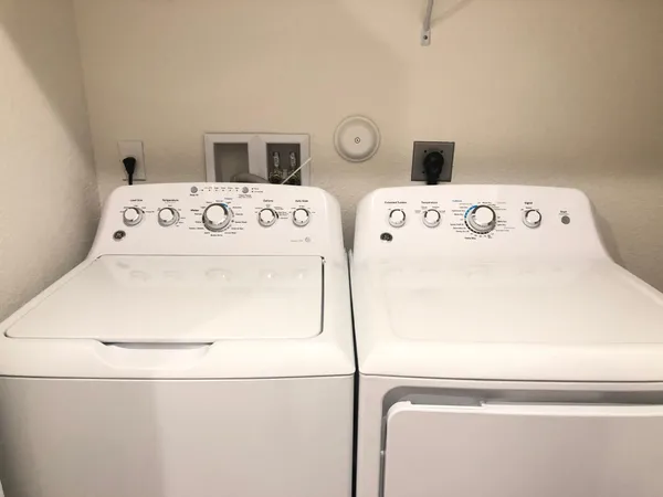 $2,720 | 6145 Bangalow Drive, Lake Worth, FL 33463