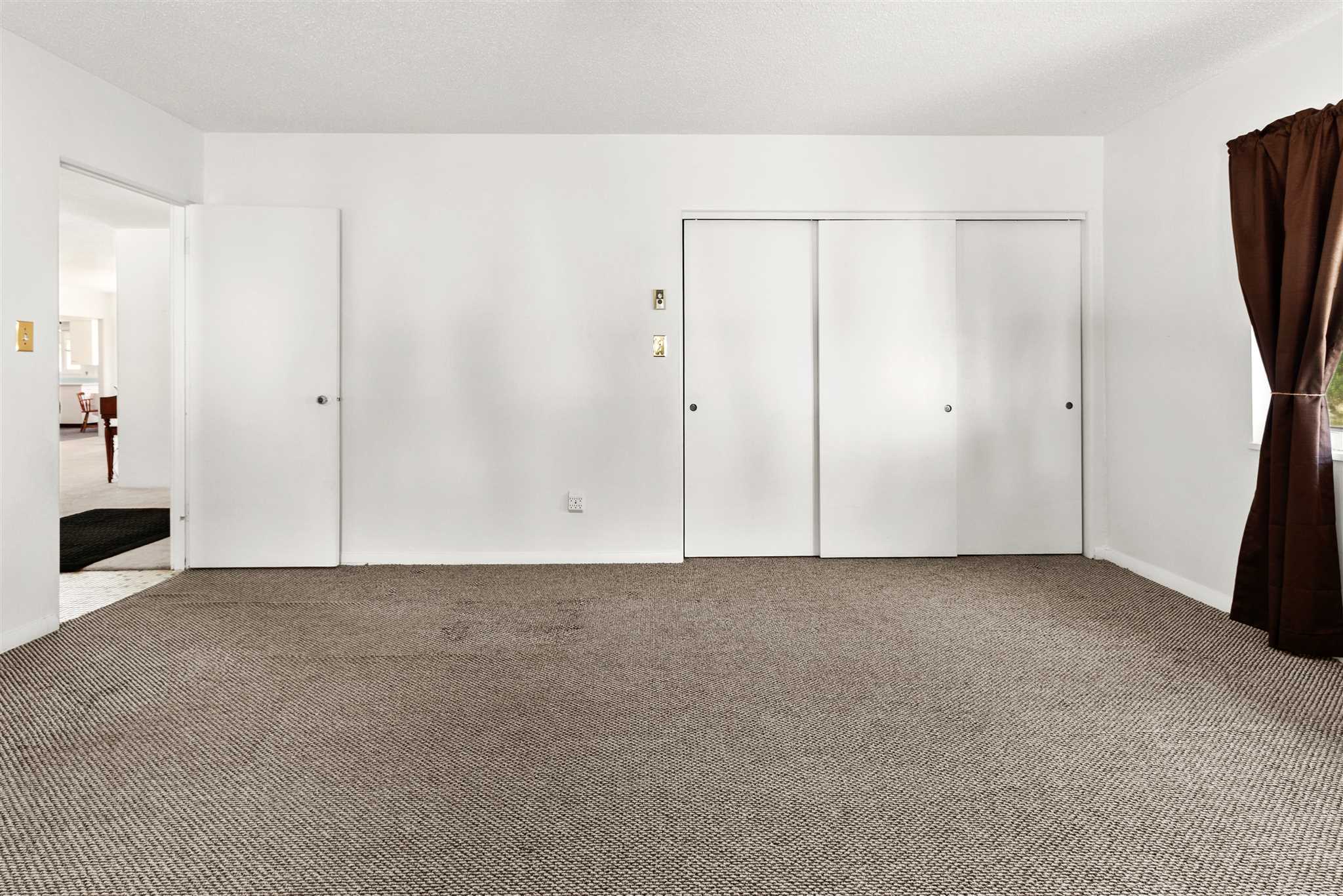 4340 Stellhorn Road Fort Wayne, IN 46815 - Photo 13 of 36 Gallery Image 13