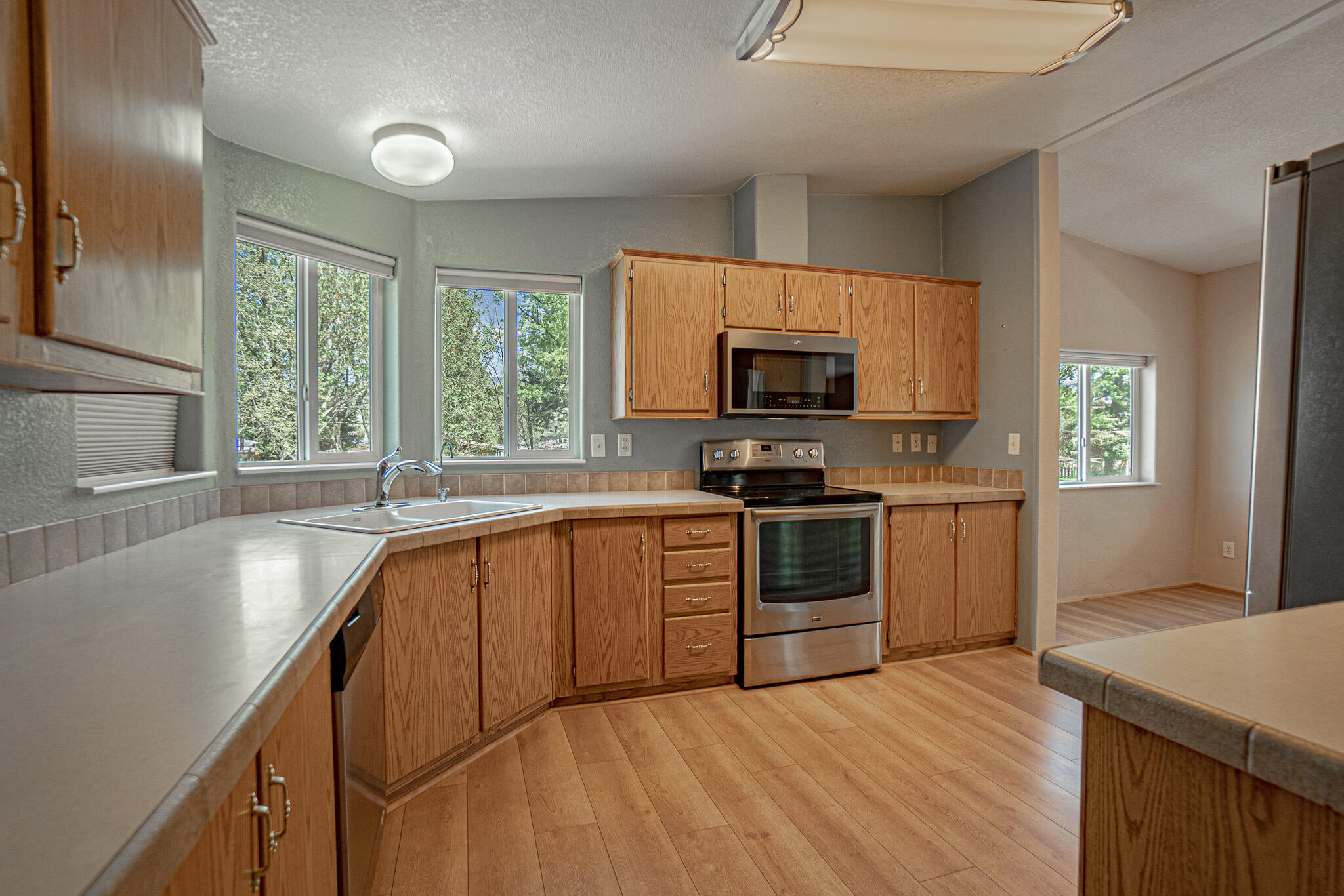 215 Tolman Creek Road, Unit 38 Ashland, OR 97520 - Photo 18 of 32 Great Kitchen Space