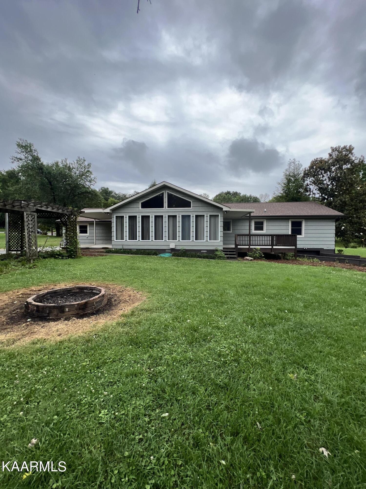 4141 Sevierville Road Maryville, TN 37804 - Photo 20 of 26 Gallery Image 20