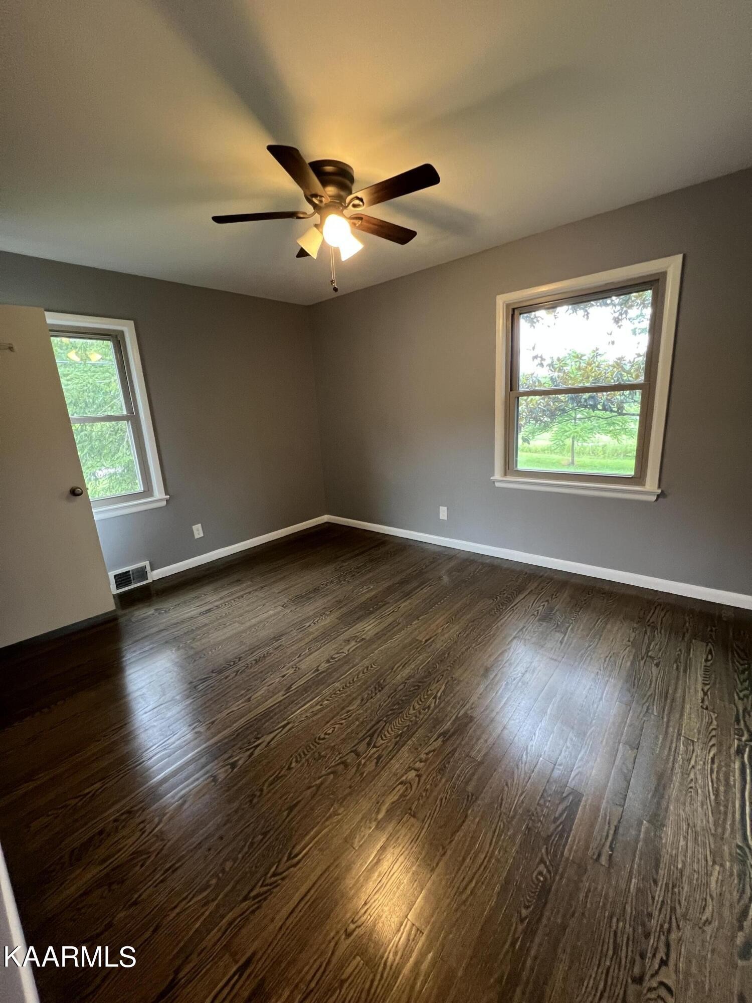 4141 Sevierville Road Maryville, TN 37804 - Photo 7 of 26 Gallery Image 7