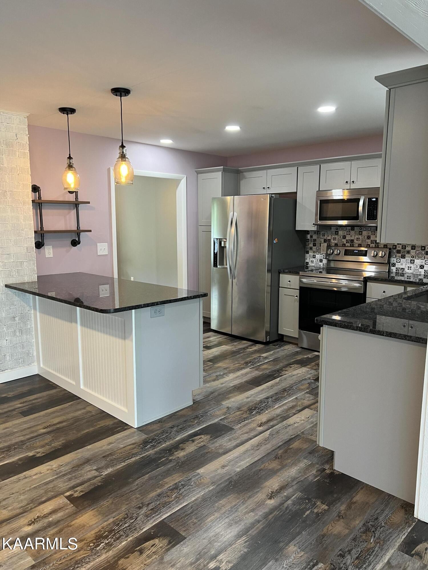 4141 Sevierville Road Maryville, TN 37804 - Photo 10 of 26 Gallery Image 10