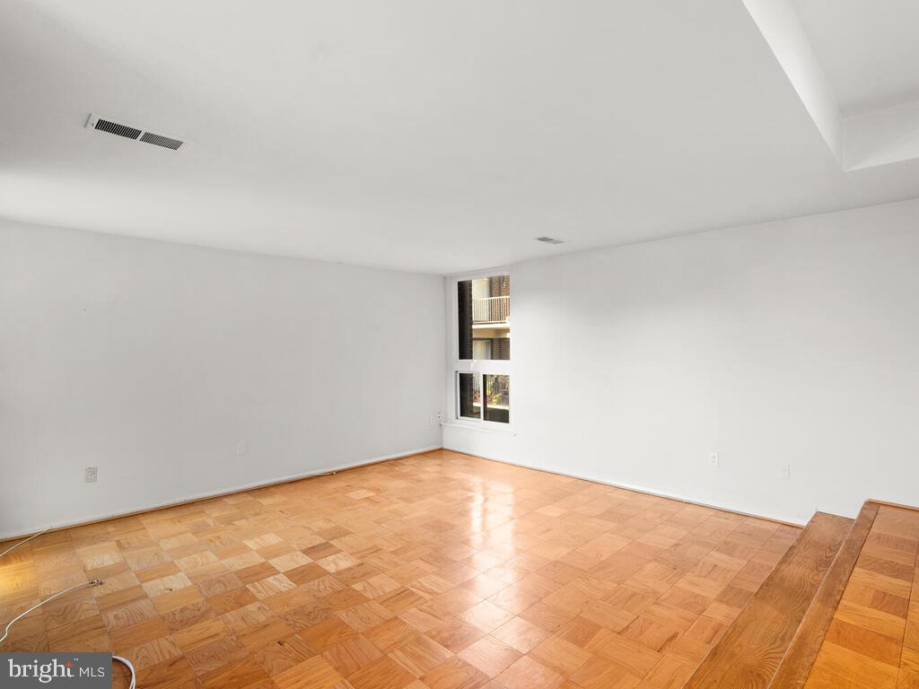 2109 Walsh View Terrace, Unit 12203 Silver Spring, MD 20902 - Photo 4 of 23 Step down to Den