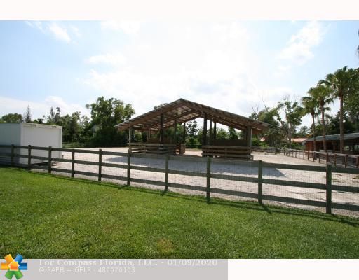 5821 Southwest 195th Terrace Southwest Ranches, FL 33332 - Photo 8 of 8 Stable/Barn