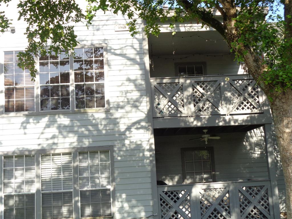 5048 Heatherhill Lane, Unit 1204 Boca Raton, FL 33486 - Photo 26 of 31 a view of a entryway