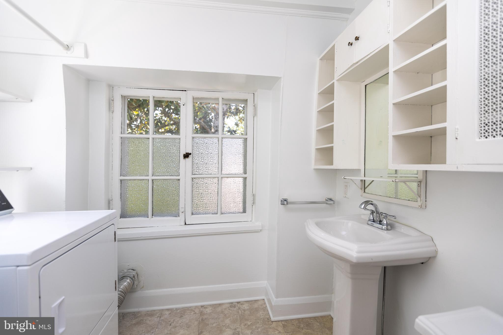 1 Englewood Road Baltimore, MD 21210 - Photo 24 of 37