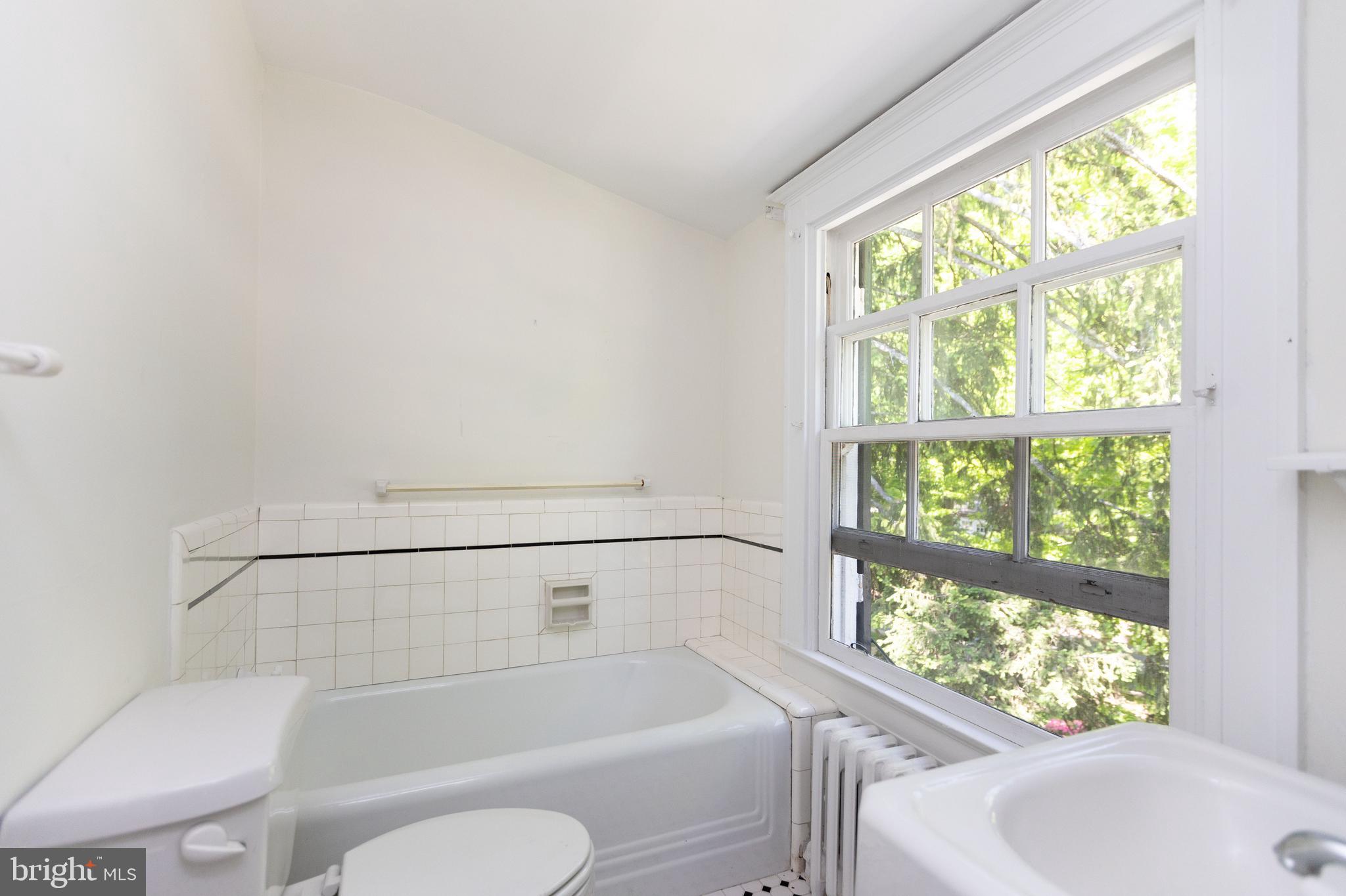 1 Englewood Road Baltimore, MD 21210 - Photo 27 of 37