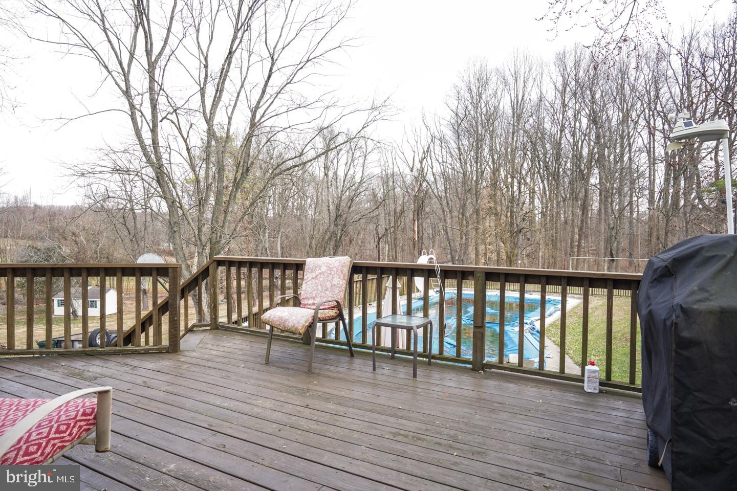 52 Cambridge Road Elkton, MD 21921 - Photo 20 of 34 ATTACHED DECK