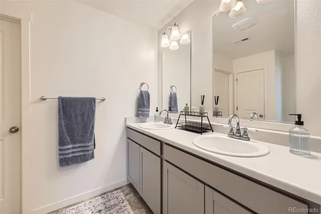 $515,000 | 27425 East Byers Place, Aurora, CO 80018