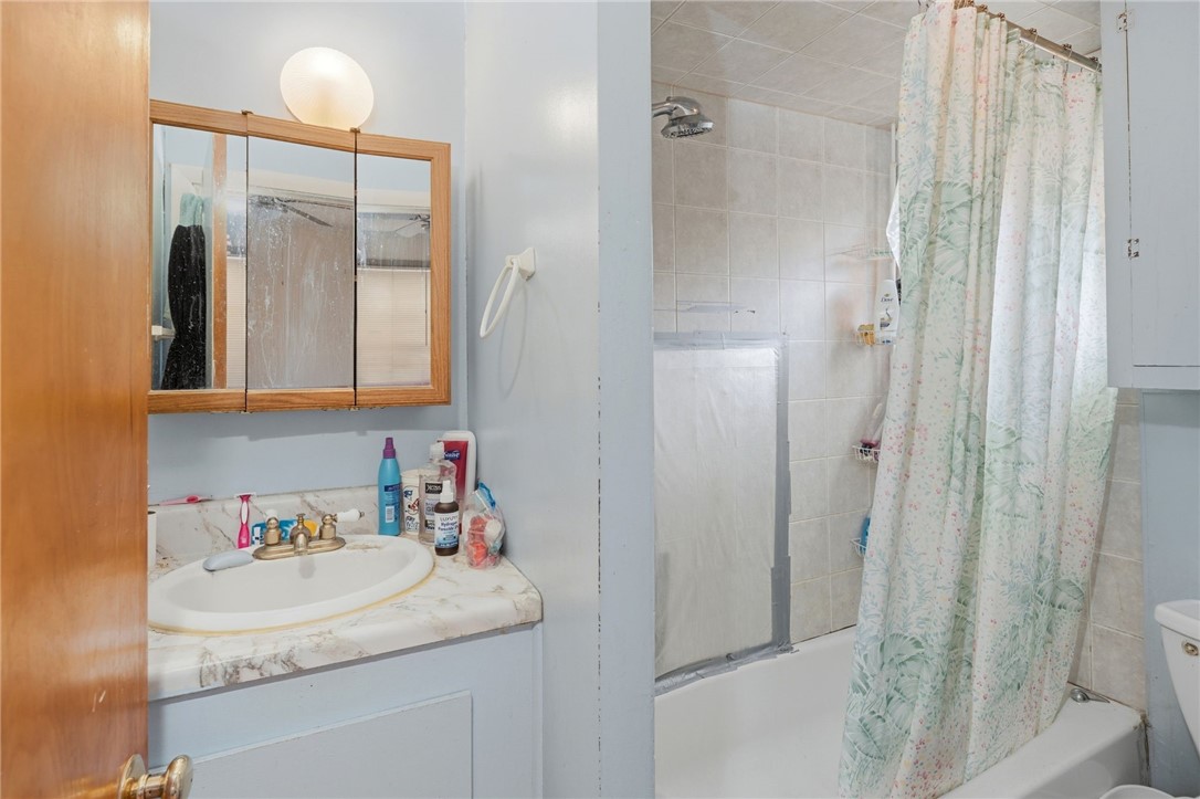 5 Minoru Street Smithfield, RI 02917 - Photo 12 of 26