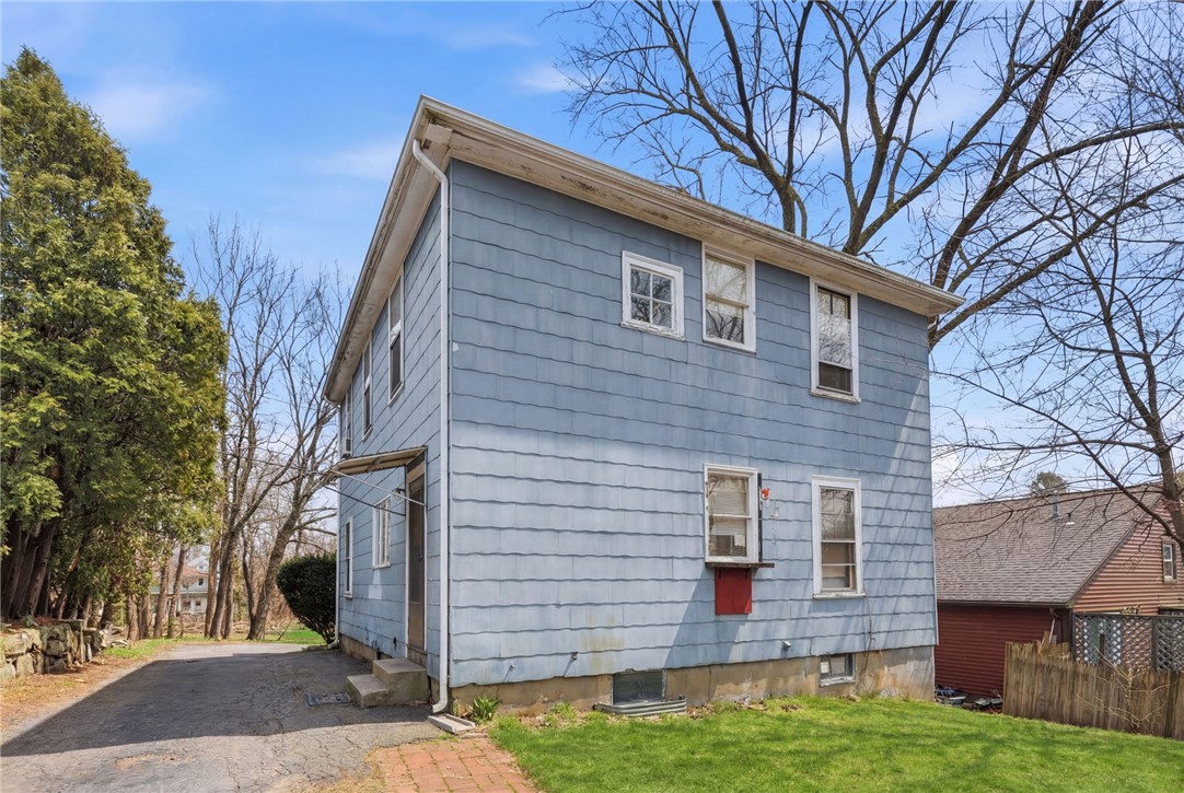 5 Minoru Street Smithfield, RI 02917 - Photo 25 of 26 Digitally decluttered