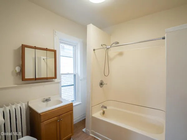 $285,000 | 431 Morris Street, Albany, NY 12208