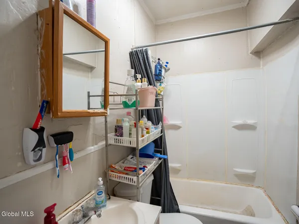$285,000 | 431 Morris Street, Albany, NY 12208