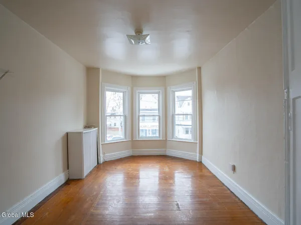 $285,000 | 431 Morris Street, Albany, NY 12208