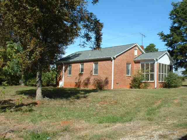 6905 Clemson Boulevard Pendleton, SC 29670 - Photo 2 of 9