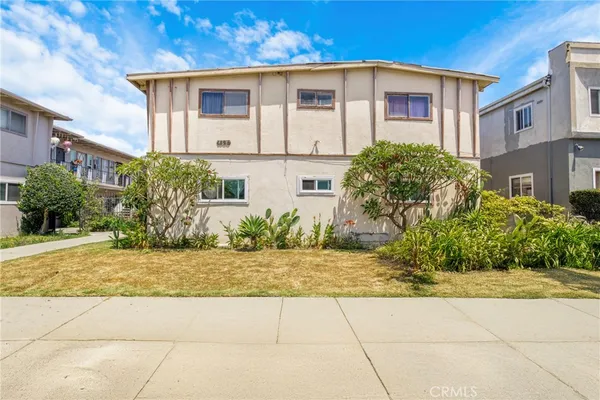 $1,480,000 | 1625 West Lomita Boulevard, Harbor City, CA 90710