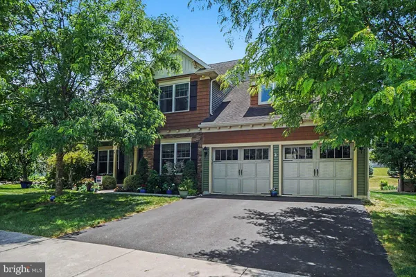 $510,000 | 14 Finch Drive, Lebanon, PA 17042