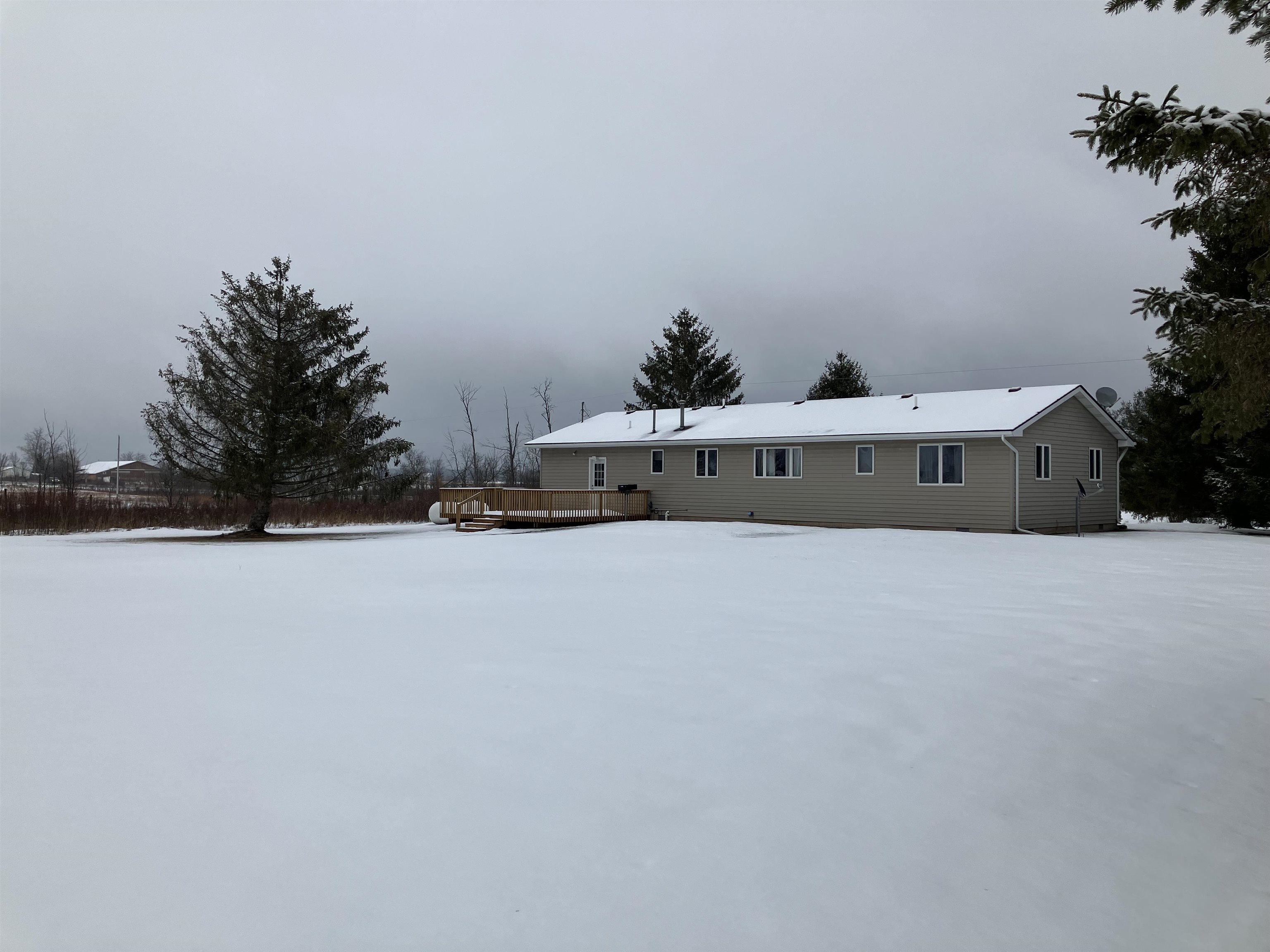 3239 North Hockaday Road Gladwin, MI 48624 - Photo 4 of 26