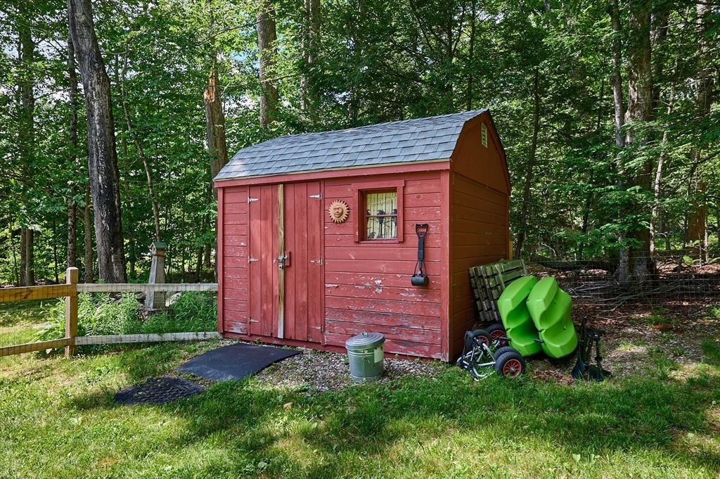 44 Aberdeen Road Goshen, MA 01096 - Photo 14 of 34