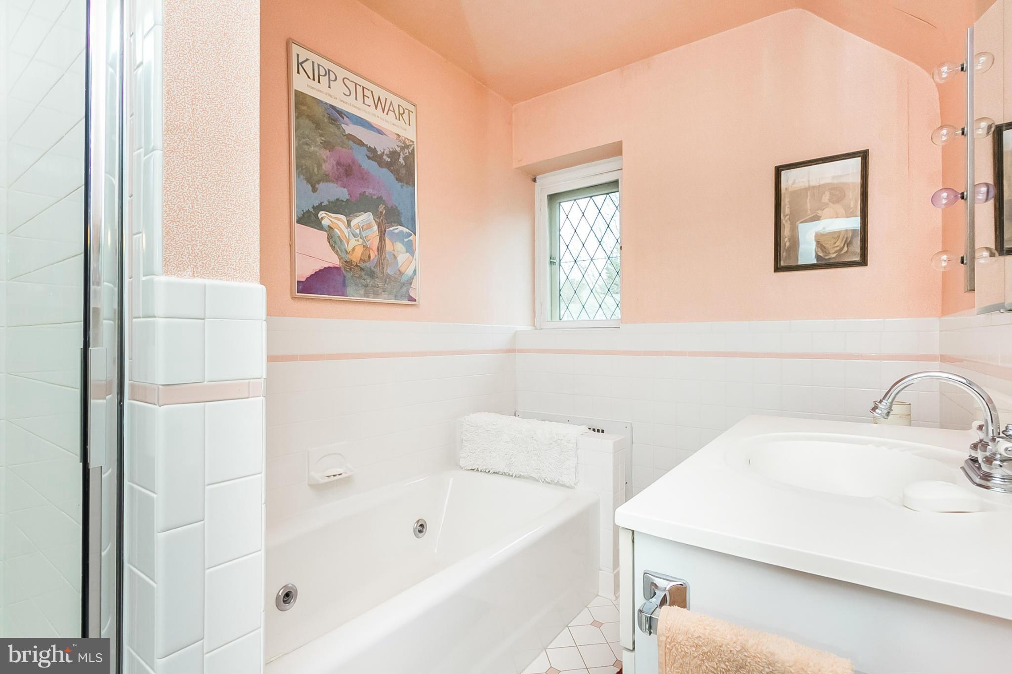 123 St Dunstans Road Baltimore, MD 21212 - Photo 17 of 30 Bath (Master)