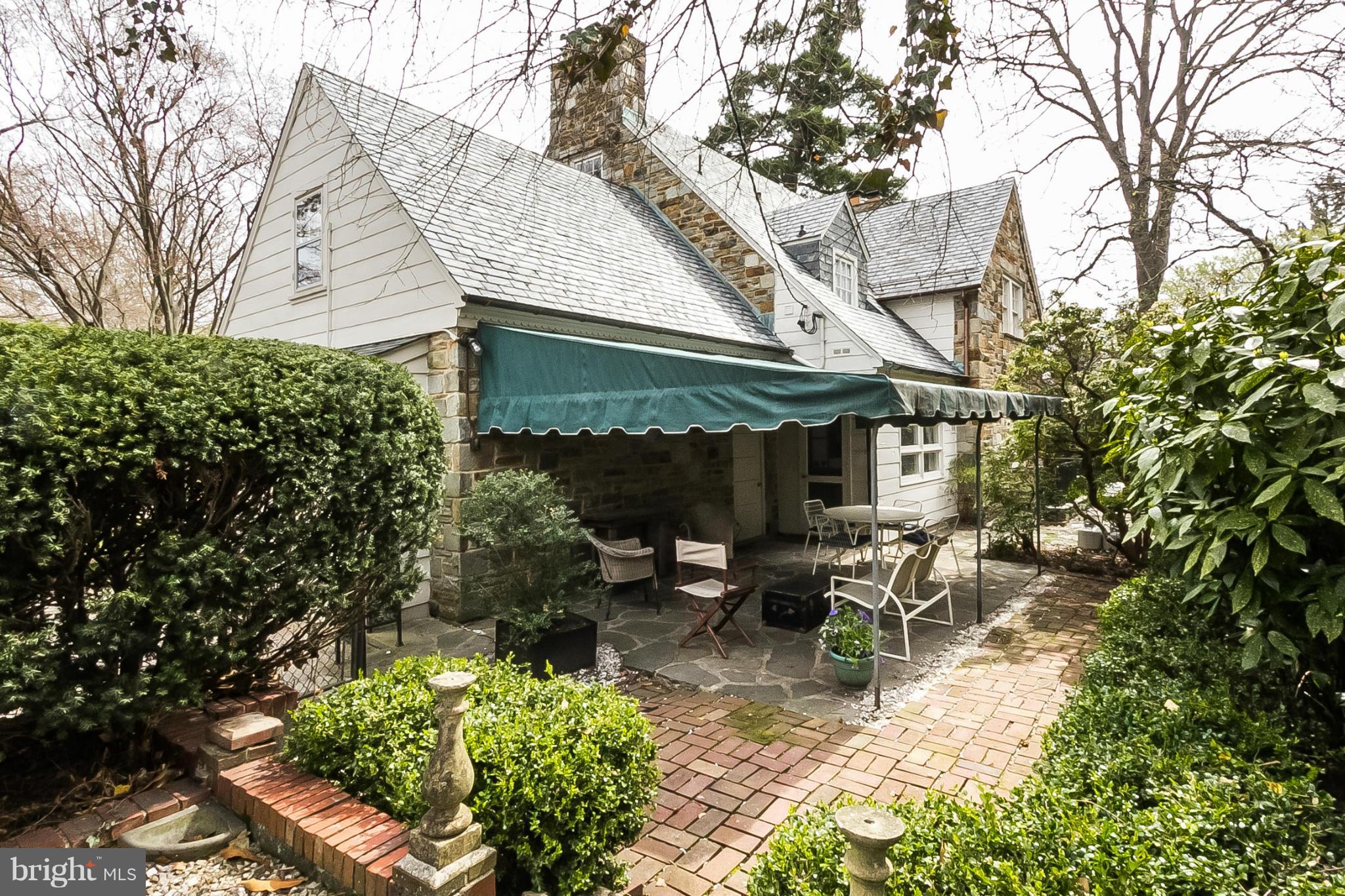 123 St Dunstans Road Baltimore, MD 21212 - Photo 28 of 30 Exterior (Rear)