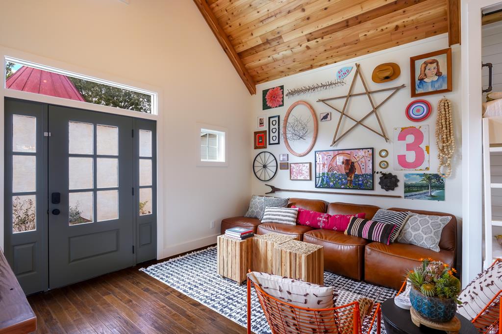 632-636 High Street Comfort, TX 78013 - Photo 30 of 56 a living room with furniture and wooden floor