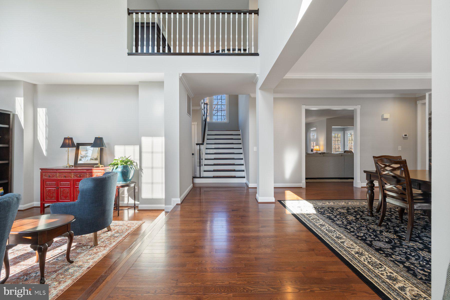 20623 Cutwater Place Sterling, VA 20165 - Photo 2 of 59 Grand Open Foyer