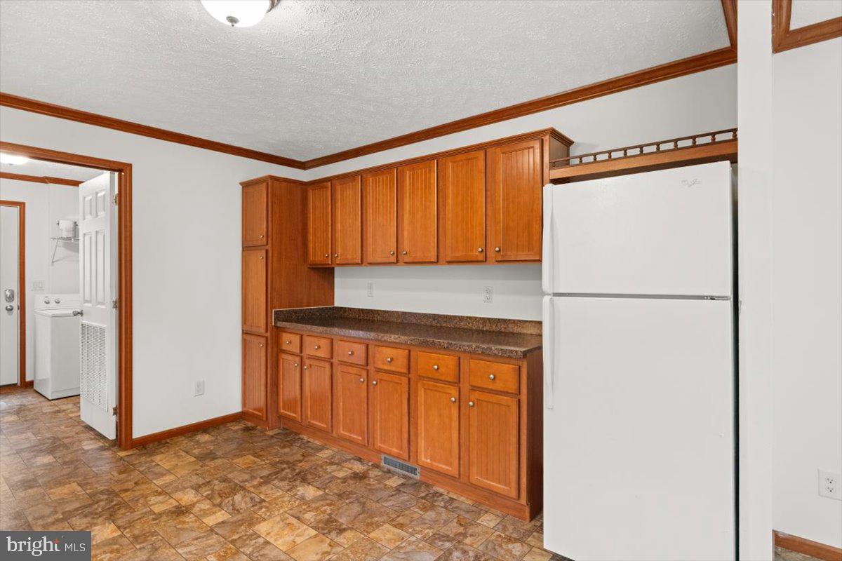 4767 South Ox Road Woodstock, VA 22664 - Photo 12 of 32