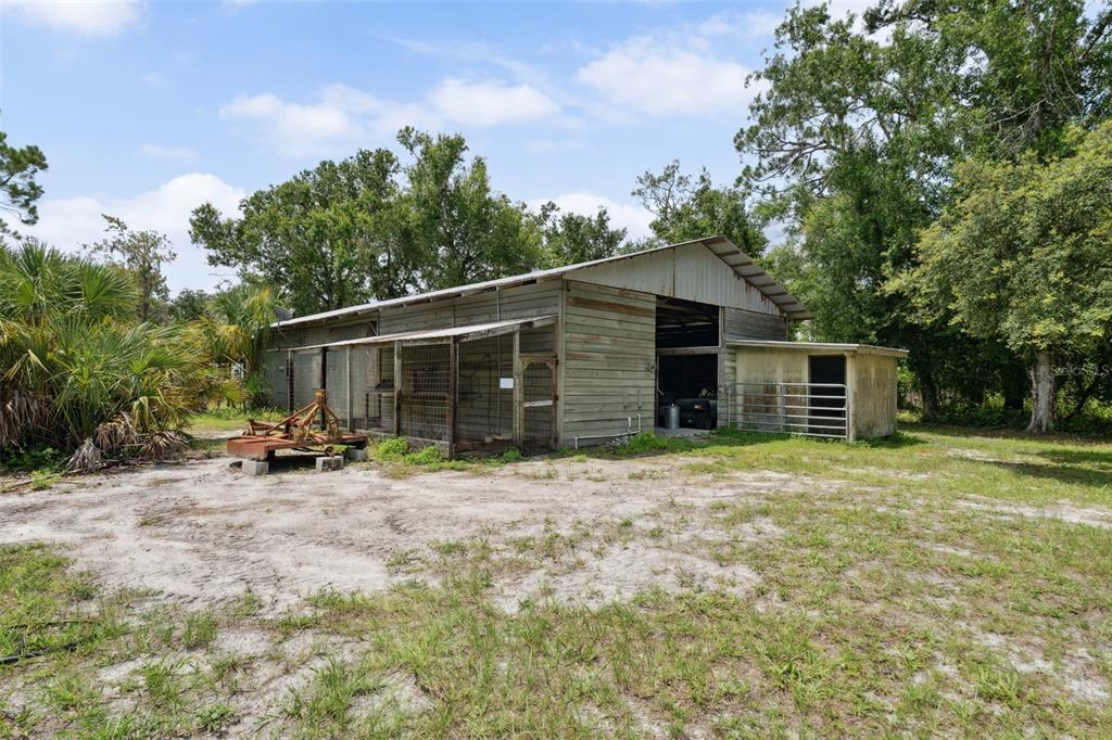15780 Wilson Road Sarasota, FL 34240 - Photo 40 of 66 Gallery Image 40