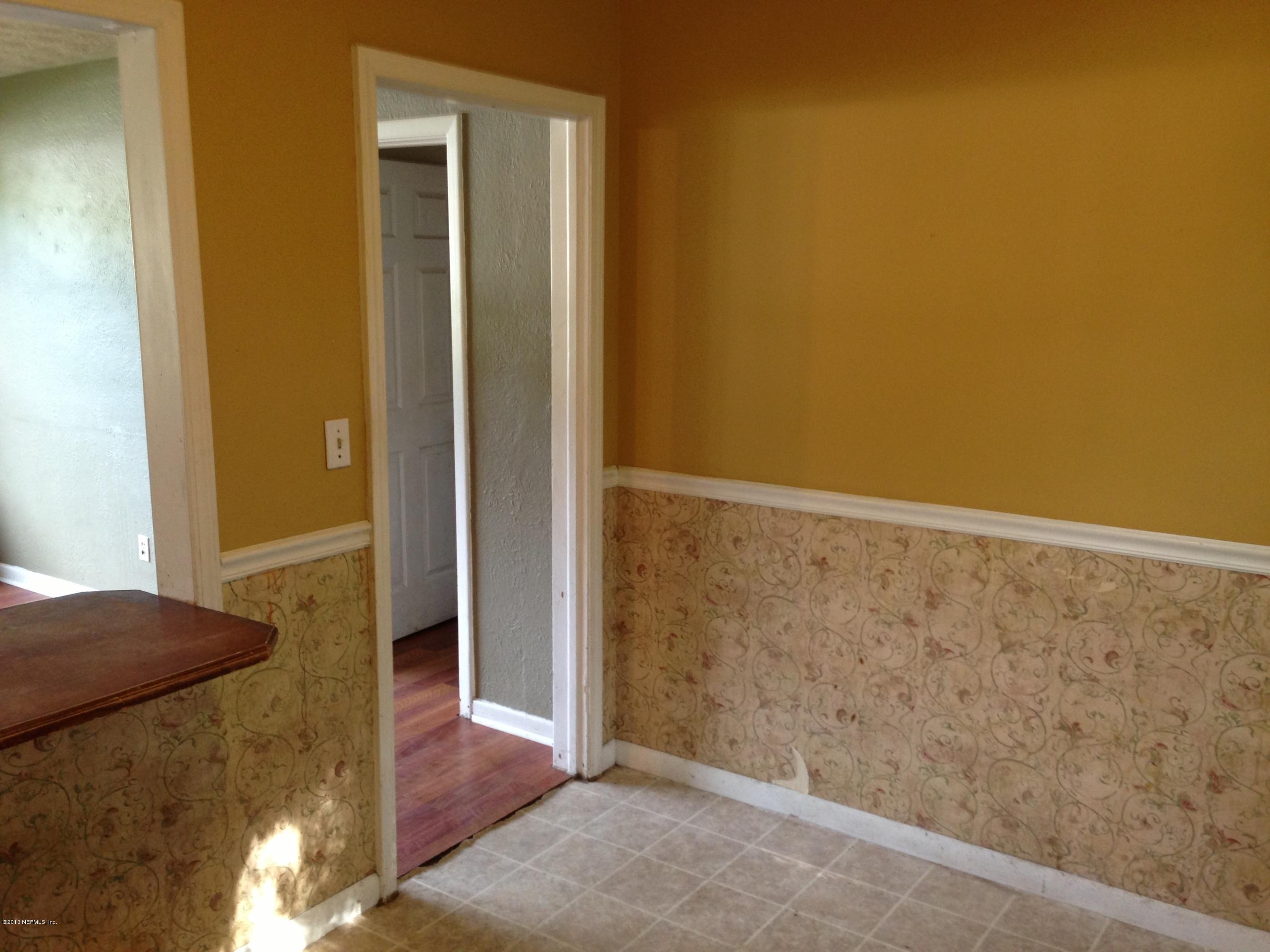 2006 W Road Jacksonville, FL 32216 - Photo 6 of 20 Breakfast Nook