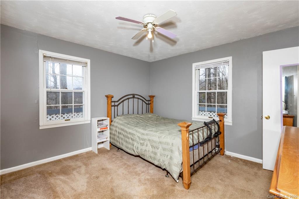 177 Ashe Road Rosman, NC 28712 - Photo 15 of 32 Gallery Image 15
