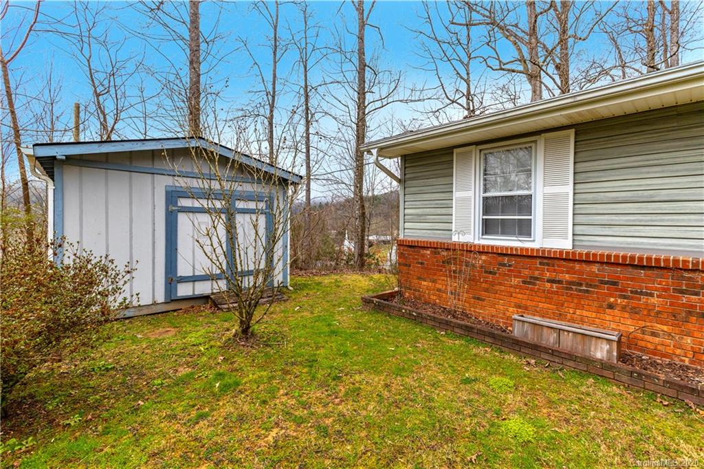 177 Ashe Road Rosman, NC 28712 - Photo 31 of 32 Gallery Image 31