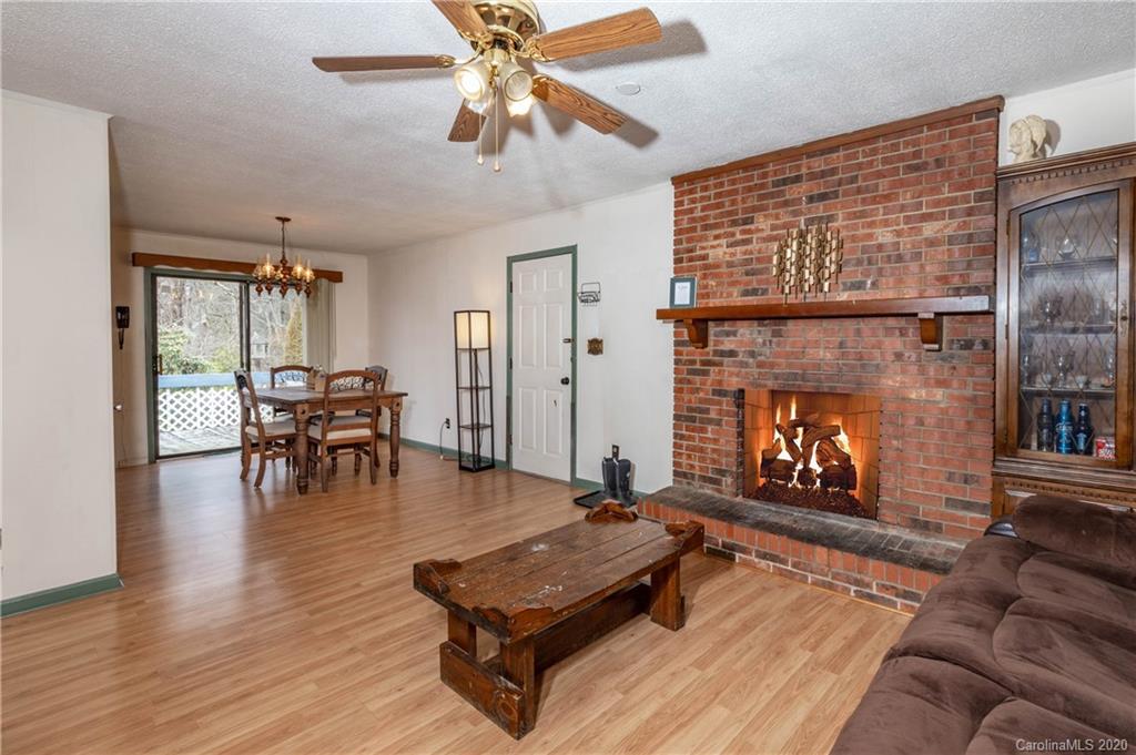177 Ashe Road Rosman, NC 28712 - Photo 5 of 32 Gallery Image 5