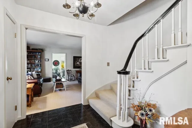 $399,900 | 1570 North Academy Street, Galesburg, IL 61401