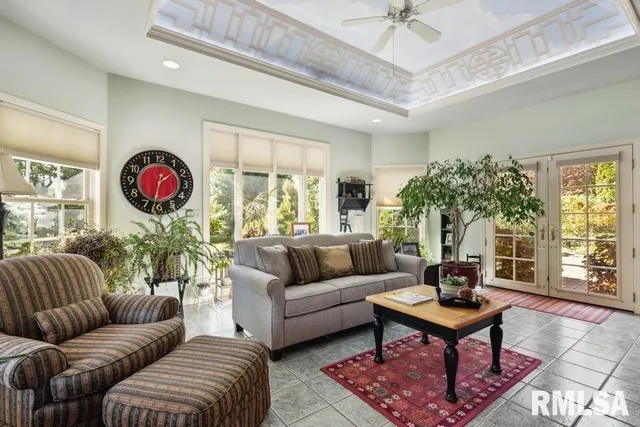 $399,900 | 1570 North Academy Street, Galesburg, IL 61401