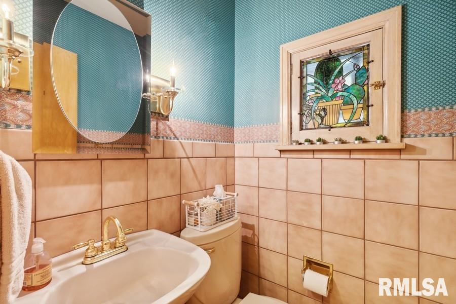 1570 North Academy Street Galesburg, IL 61401 - Photo 38 of 61