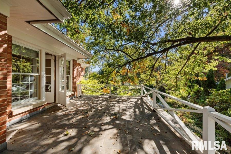 1570 North Academy Street Galesburg, IL 61401 - Photo 49 of 61