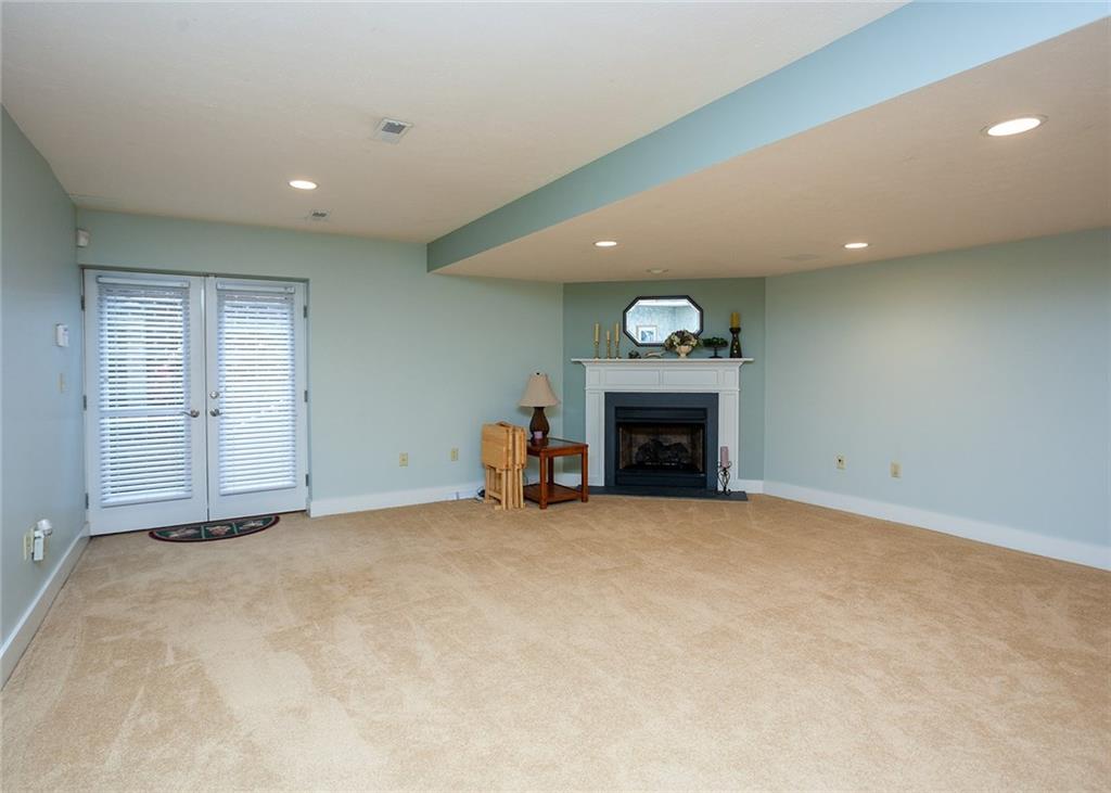 283 Saunders Station Road Trafford, PA 15085 - Photo 21 of 25 Gallery Image 21