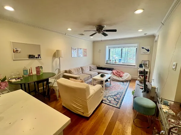 $3,450 | 245-249 E Street, Unit 3, Boston, MA 02127