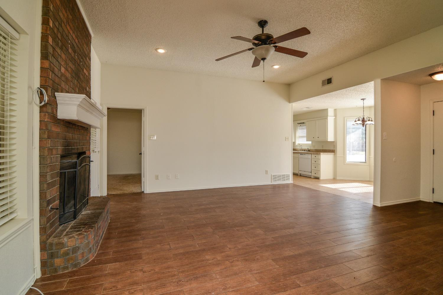 6816 Huron Avenue Lubbock, TX 79424 - Photo 3 of 28 Photo 3