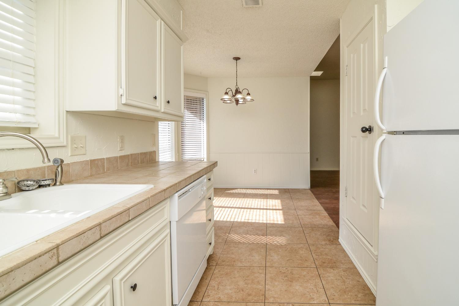 6816 Huron Avenue Lubbock, TX 79424 - Photo 10 of 28 Photo 10