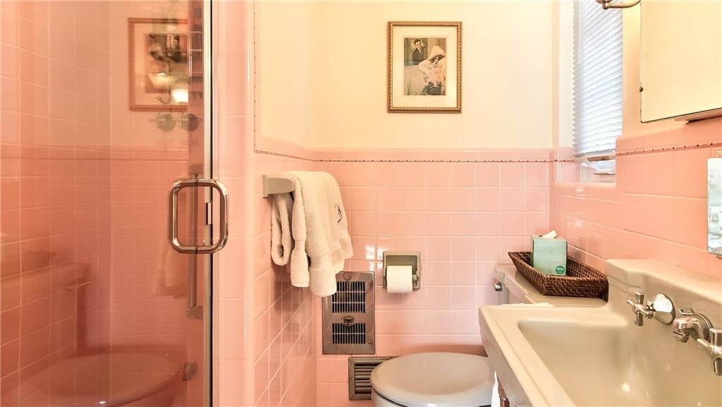 172 Mayfair Drive Pittsburgh, PA 15228 - Photo 11 of 25 a bathroom with a sink vanity granite and toilet