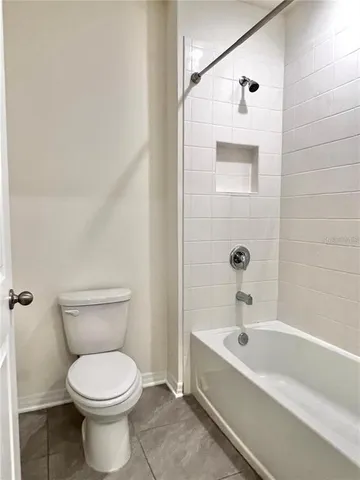 $2,950 | 17506 Canopy Place, Bradenton, FL 34211