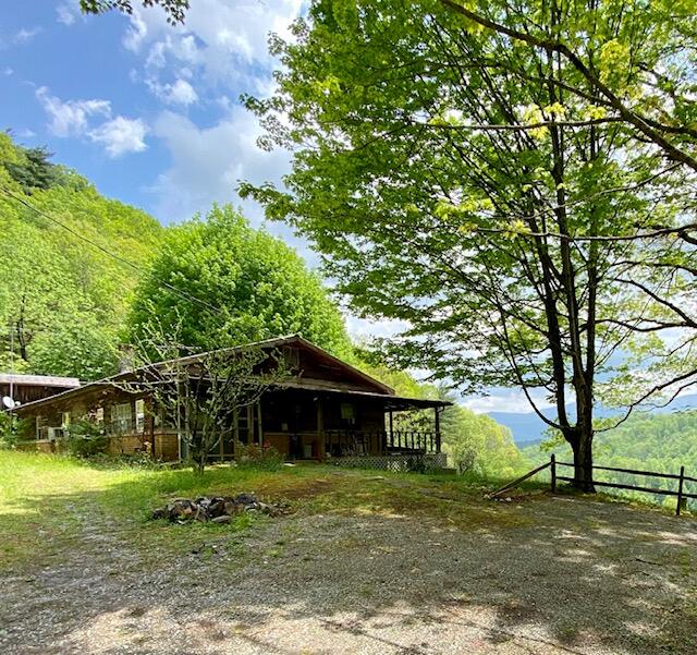 836 Hubert Haynes Road Flag Pond, TN 37657 - Photo 16 of 16 H18