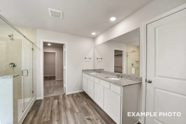 $334,990 | 1102 Arbor Drive, Beasley, TX 77417