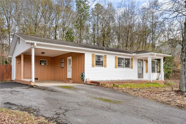 $357,000 | 426 Lawrence Road, Clemson, SC 29631