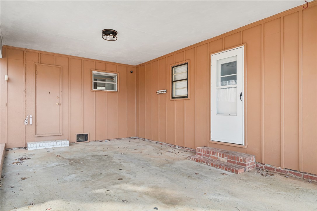 426 Lawrence Road Clemson, SC 29631 - Photo 33 of 37